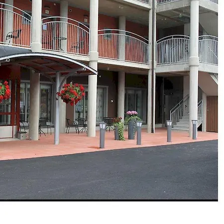 辛普森库拉斯公寓式酒店