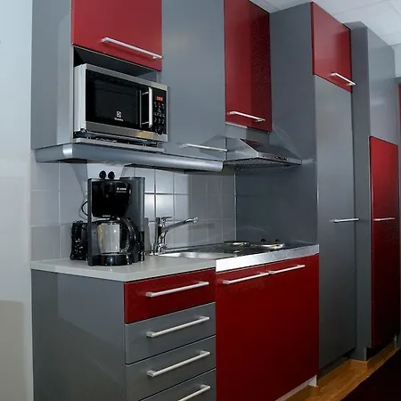 Aparthotel Simpsioenkullas 4*